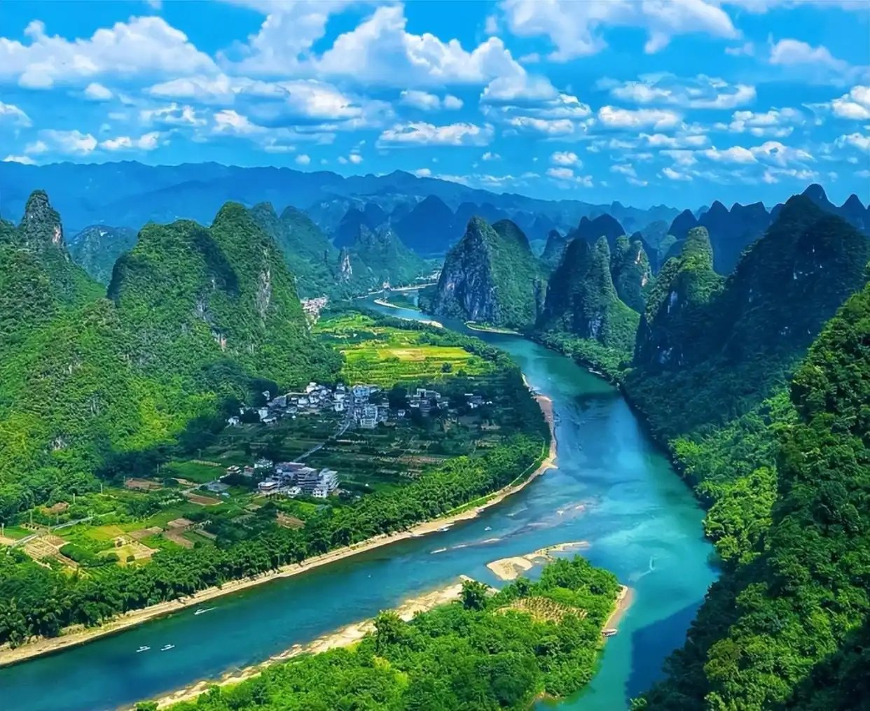 Yulong River Bamboo Raft & Countryside Tour
